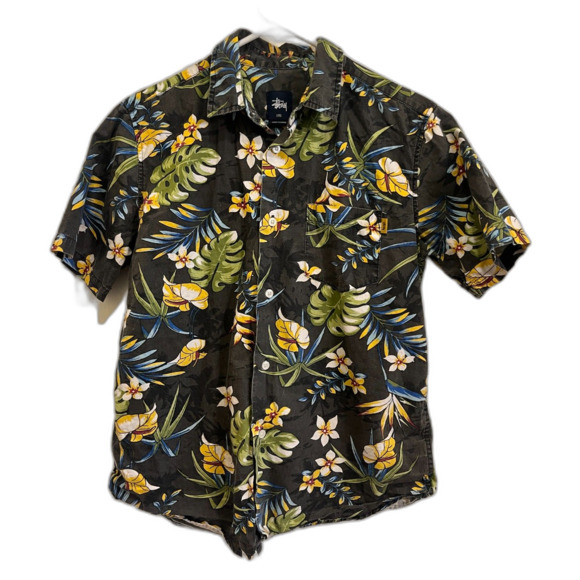 Stussy Black Floral Short Sleeved Hawaii Button Up Shirt   Mens Size Small - Picture 1 of 9